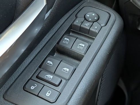 Used 2025 RAM 1500 Big Horn AWD/4WD image 25