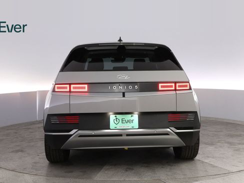 Used 2024 Hyundai Ioniq 5 SEL image 15