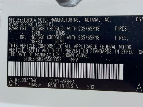 Used 2022 Toyota Highlander XLE AWD/4WD image 36