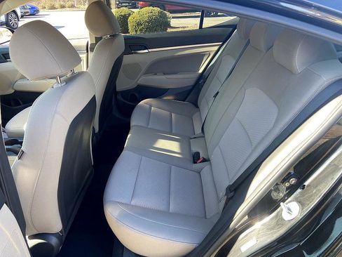 Used 2020 Hyundai Elantra SEL w/ Cargo Package (C1) image 10