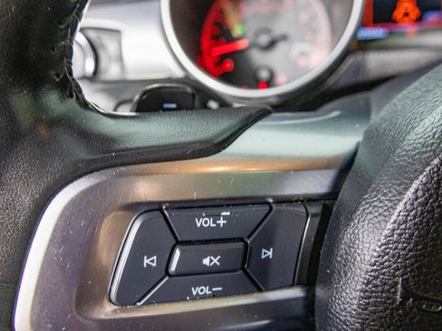 Used 2019 Ford Mustang GT Premium RWD image 32