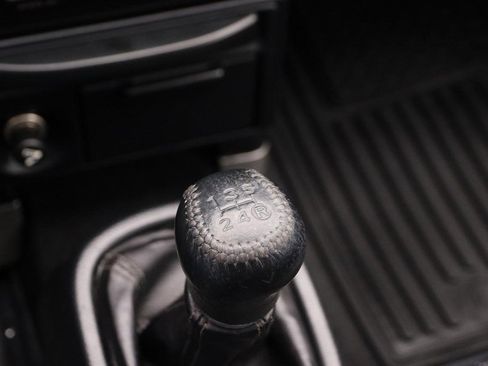 Used 2000 Toyota MR2 image 17