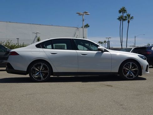 New 2027 BMW 530i w/ M Sport Package RWD image 3