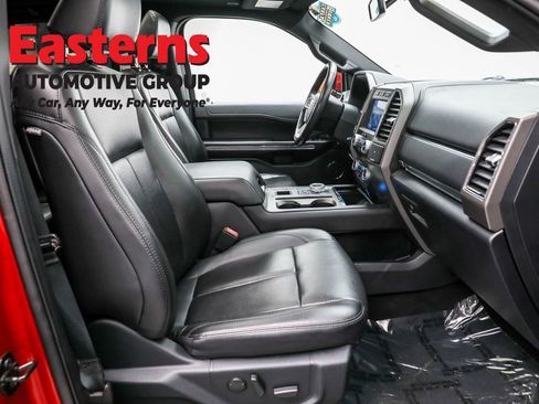 Used 2021 Ford Expedition Max XLT image 25
