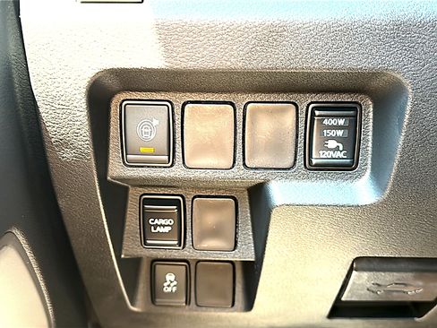New 2026 Nissan Frontier SV w/ SV Convenience Package AWD/4WD image 26