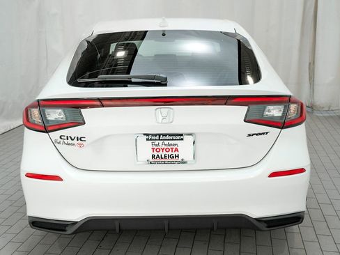 Used 2026 Honda Civic Sport image 4