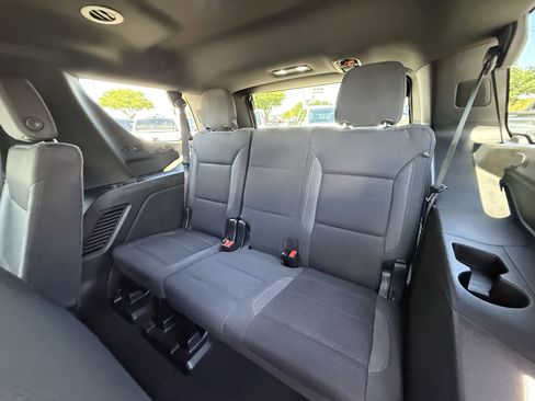 Used 2023 Chevrolet Tahoe LS image 31