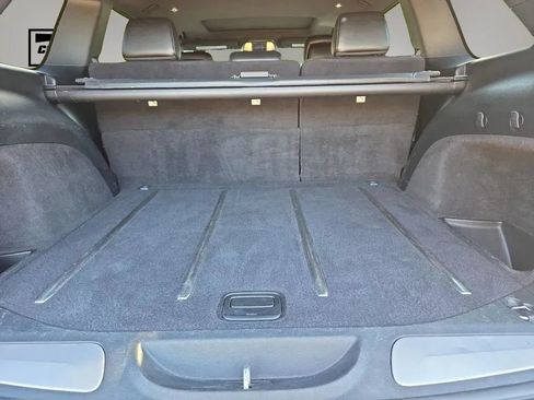 Used 2017 Jeep Grand Cherokee Limited AWD/4WD image 11