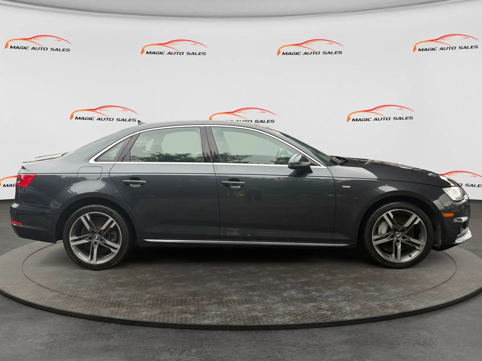 Used 2017 Audi A4 2.0T Prestige w/ Prestige Package AWD/4WD image 6