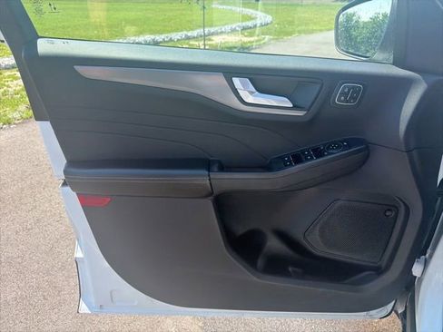 Used 2023 Ford Escape Active FWD image 21