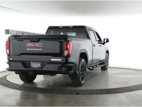 Used 2025 GMC Sierra 1500 Elevation AWD/4WD image 7