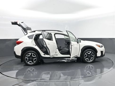 Used 2019 Subaru Crosstrek 2.0i Limited w/ Moonroof Package w/Navigation AWD/4WD image 30