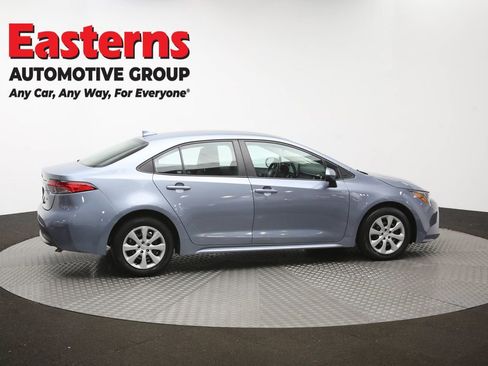 Used 2023 Toyota Corolla LE image 43