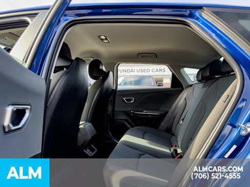 Used 2025 Kia K4 FWD image 15