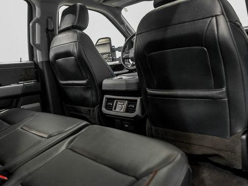 Used 2023 Ford F450 Lariat w/ Chrome Package AWD/4WD image 37