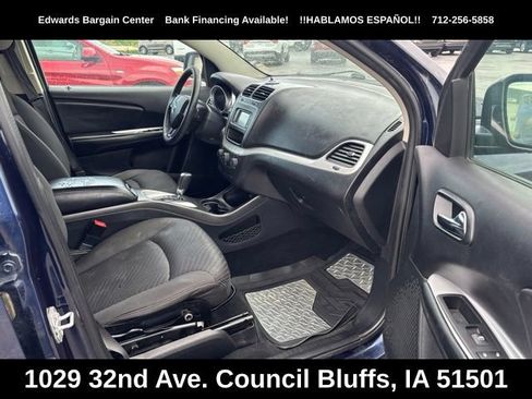 Used 2017 Dodge Journey SXT w/ Comfort/Convenience Group AWD/4WD image 11