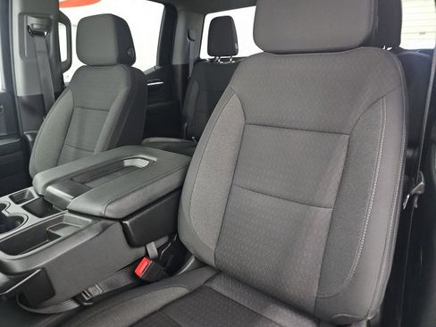 Used 2022 GMC Sierra 1500 SLE image 22