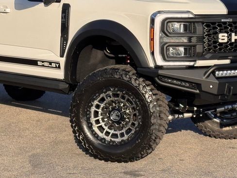 New 2025 Ford F250 Lariat w/ Lariat Ultimate Package image 4