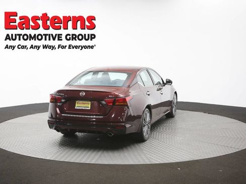 Used 2023 Nissan Altima 2.5 SL FWD image 40