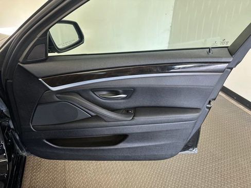 Used 2016 BMW 528i Sedan image 34