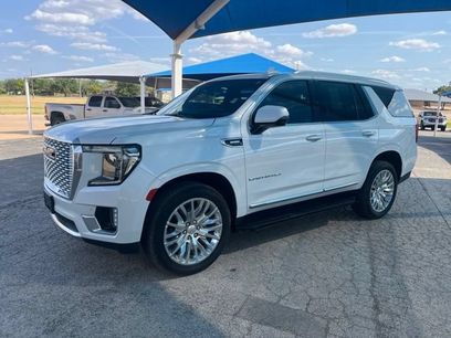 Used 2023 GMC Yukon Denali w/ LPO, Floor Liner Package