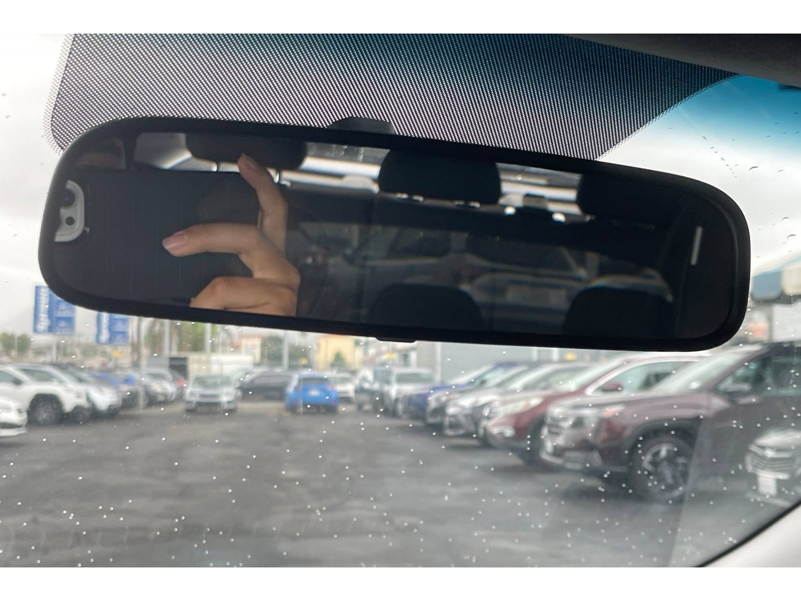 Used 2018 Hyundai Elantra GT FWD image 25