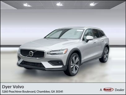 Certified 2025 Volvo V60 B5 Cross Country Plus