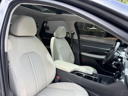 Used 2024 Hyundai Sonata SEL w/ Convenience Package FWD image 37