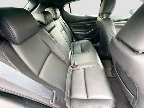 Used 2024 MAZDA MAZDA3 s FWD image 32