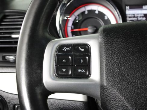 Used 2019 Dodge Grand Caravan GT image 24