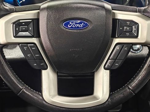 Used 2018 Ford F150 Lariat w/ Equipment Group 502A Luxury AWD/4WD image 5