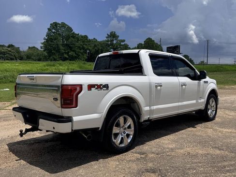 Used 2015 Ford F150 Platinum w/ Equipment Group 701A Luxury AWD/4WD image 6