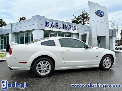 Used 2008 Ford Mustang GT Premium image 4
