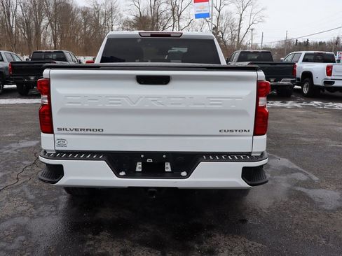 Used 2023 Chevrolet Silverado 1500 Custom image 28