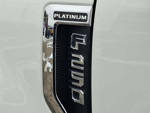 Used 2020 Ford F250 Platinum image 31