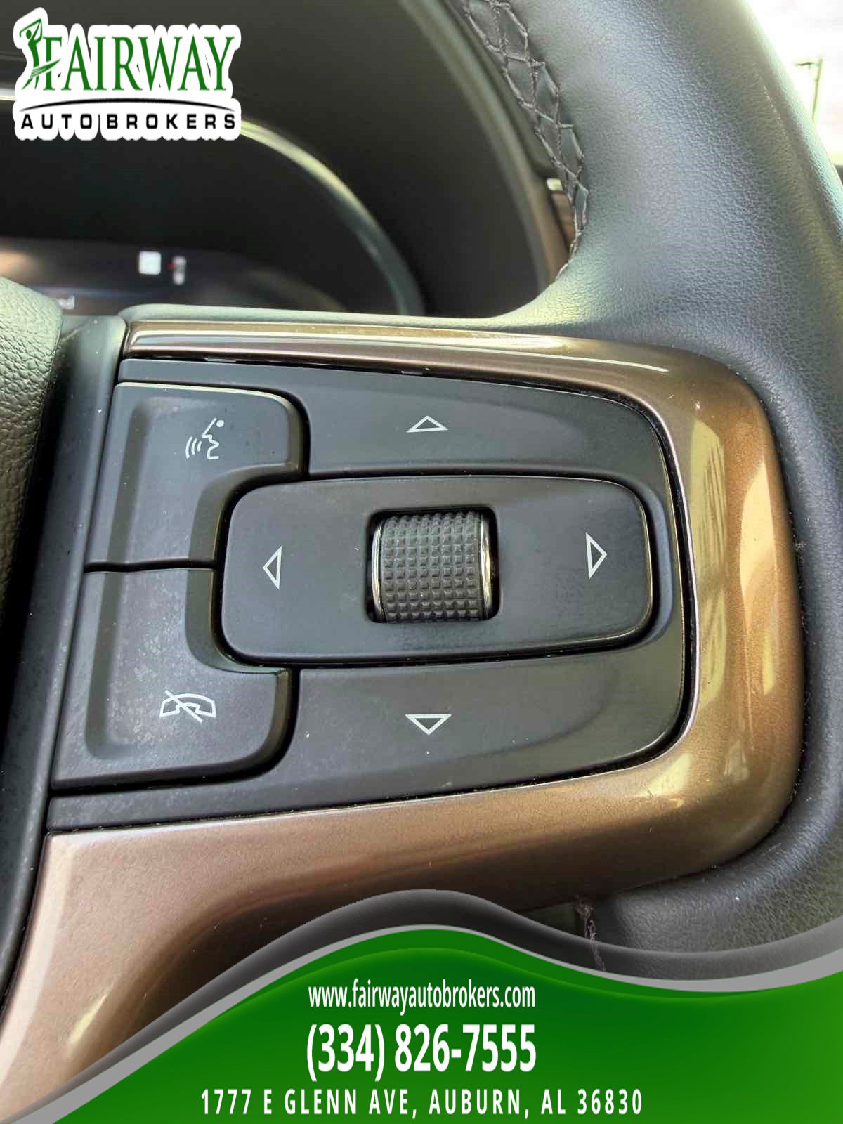 Used 2023 Chevrolet Suburban High Country AWD/4WD image 13
