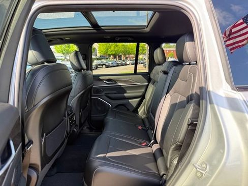 New 2026 Jeep Grand Cherokee Limited AWD/4WD image 26