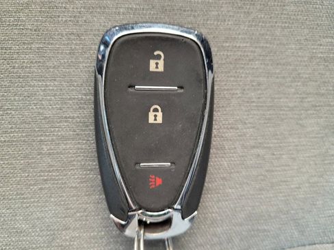 Used 2024 Chevrolet Equinox LS image 32