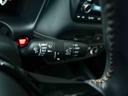 Certified 2025 Honda HR-V Sport image 23