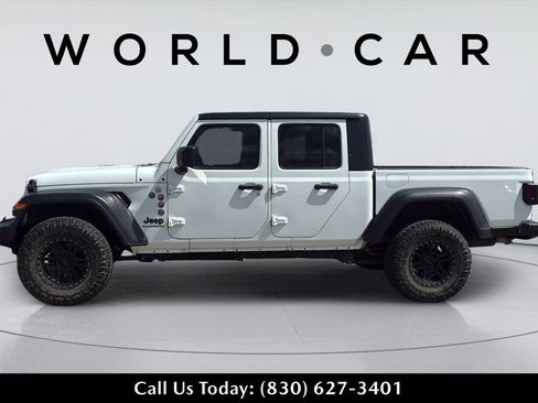 Used 2020 Jeep Gladiator Sport w/ Quick Order Package 24S AWD/4WD image 12