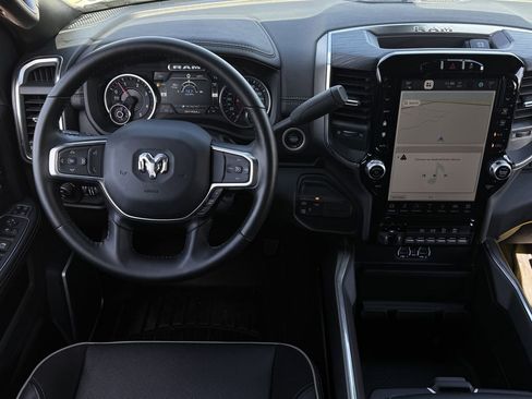 Used 2024 RAM 3500 Laramie w/ Night Edition image 15