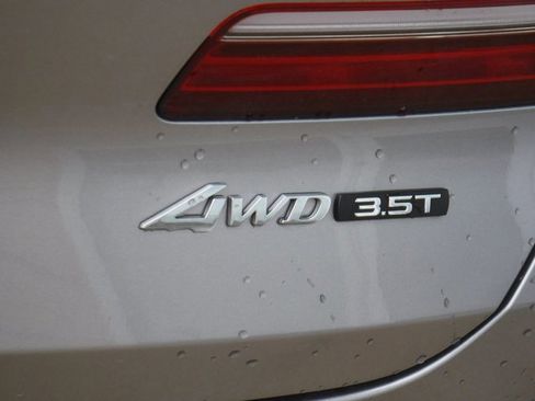 Used 2024 Genesis GV80 3.5T w/ Prestige Package image 9