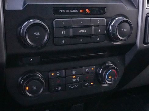 Used 2018 Ford F150 XLT w/ Equipment Group 302A Luxury image 27