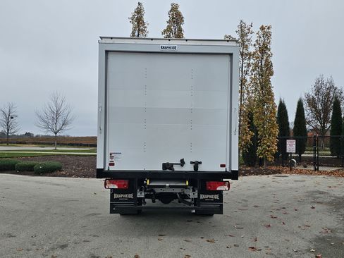 New 2024 Mercedes-Benz Sprinter 4500 image 5