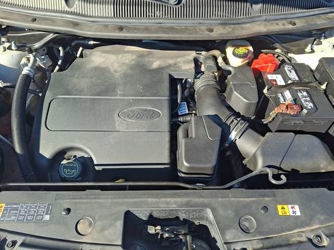 Used 2017 Ford Explorer XLT AWD/4WD image 28