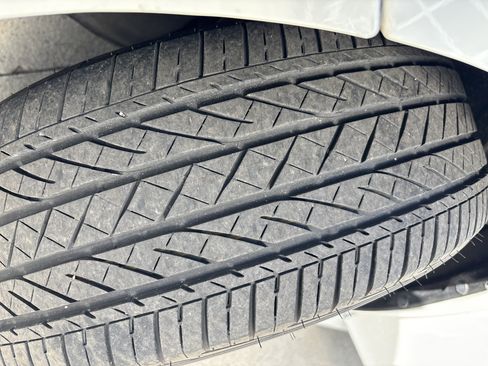 Used 2025 Toyota Camry XLE w/ Premium Plus Package image 12