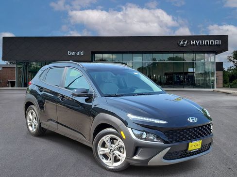 Certified 2023 Hyundai Kona SEL w/ Cargo Package AWD/4WD image 1