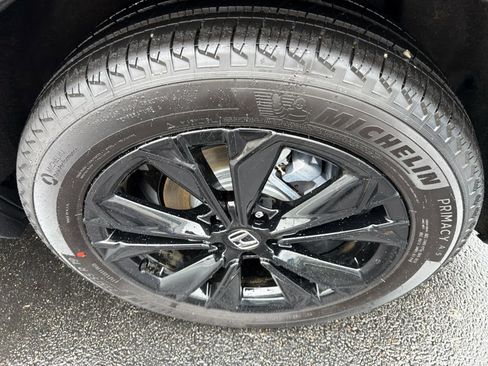 Used 2026 Honda CR-V Sport Touring image 25