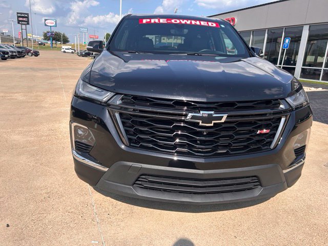 Used 2023 Chevrolet Traverse RS w/ LPO, Floor Liner Package FWD image 7