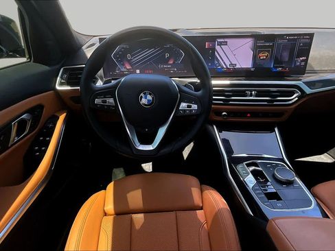 Used 2024 BMW 330i Sedan w/ Premium Package RWD image 5